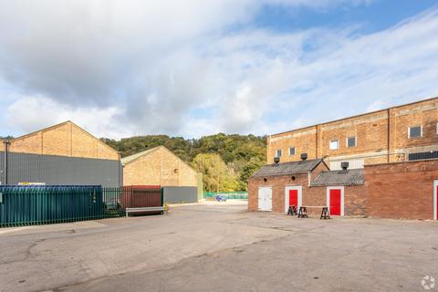 Warehouse to rent, Stowfield Rd Lydbrook GL17 9NJ
