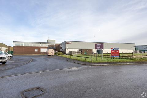 Warehouse to rent, Clarke Av Calne SN11 9BS
