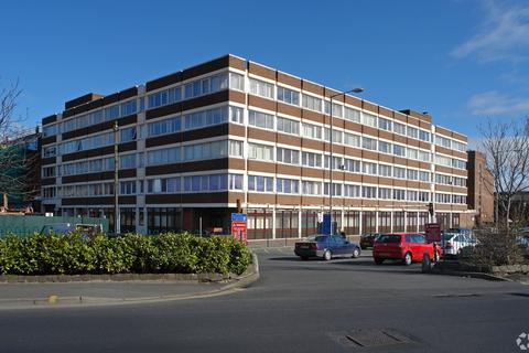 Office to rent, Back Spring Gdns Bolton BL1 1SJ