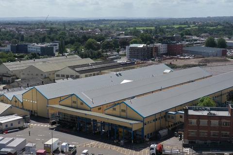 Factory to rent, Langley Park Way Chippenham SN15 1GE