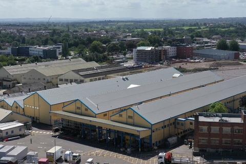 Factory to rent, Langley Park Way Chippenham SN15 1GE