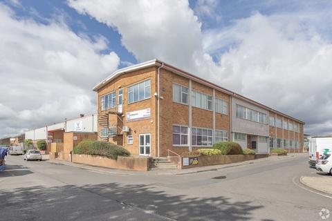Industrial unit to rent, Cheney Manor Industrial Swindon SN2 2YZ