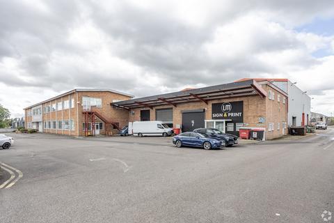 Industrial unit to rent, Cheney Manor Industrial Swindon SN2 2YZ
