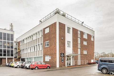 Office to rent, Corinium Ave Gloucester GL4 3GG