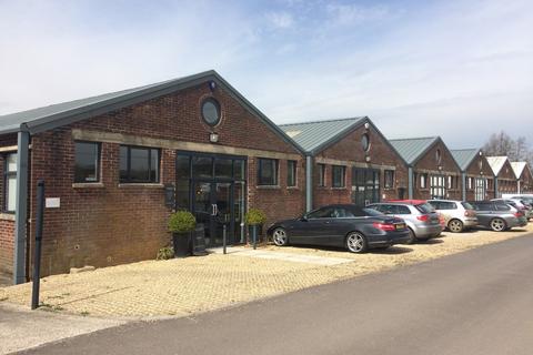 Warehouse to rent, Elcot Ln Marlborough SN8 2BG