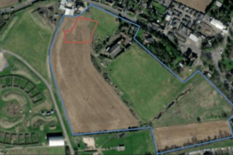 Land for sale, 105 Chippenham Rd Lyneham SN15 4NY