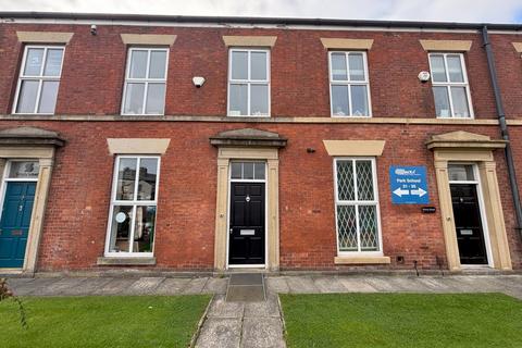 Office for sale, 31 Chorley New Rd Bolton BL1 4QR