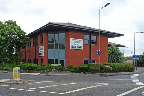 Office to rent, 1 Rivenhall Rd Swindon SN5 7BD