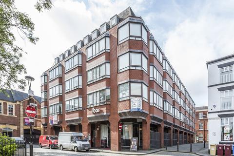 Retail property (high street) to rent, Nelson Sq Bolton BL1 1JN