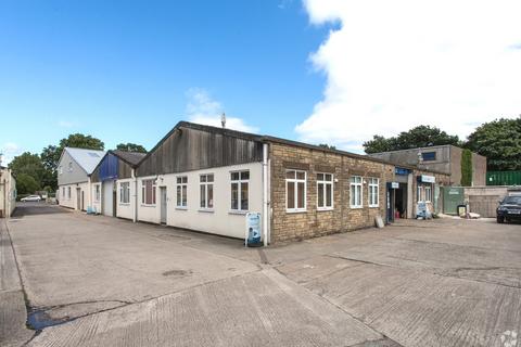 Industrial unit to rent, London Rd Tetbury GL8 8HW