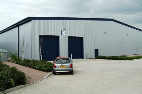 Warehouse to rent, Langley Rd Swindon SN5 5WN