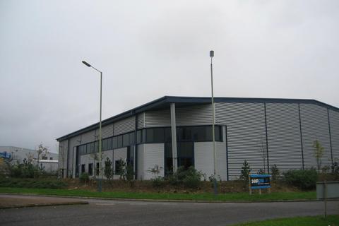 Warehouse to rent, Langley Rd Swindon SN5 5WN