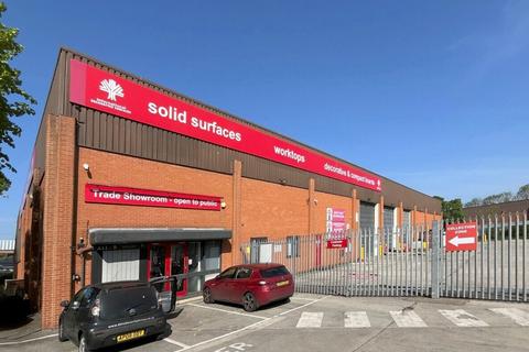 Warehouse to rent, Frankland Rd Swindon SN5 8YW