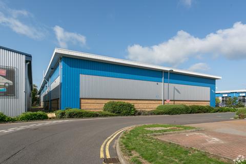 Warehouse to rent, Radway Rd Swindon SN3 4WH