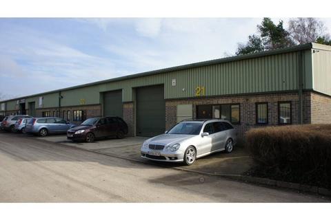 Warehouse to rent, Horcott Rd Fairford GL7 4BX