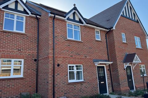 3 bedroom semi-detached house for sale, Plot 7 at Brickmaker's Corner, RG42, Binfield, Bracknell RG42