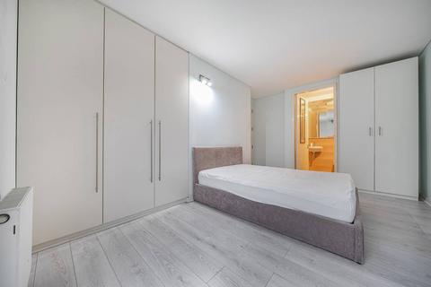 undefined, West Parkside, Greenwich, London, SE10