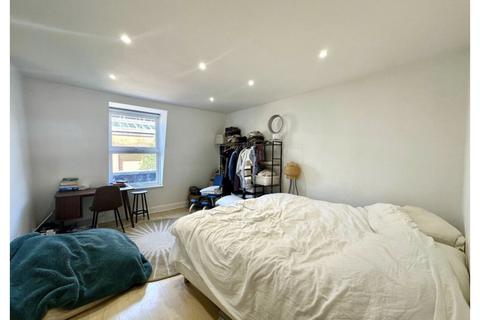 undefined, London NW1