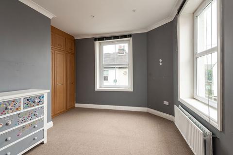 2 bedroom end of terrace house for sale, Cross Street, Maidstone ME14