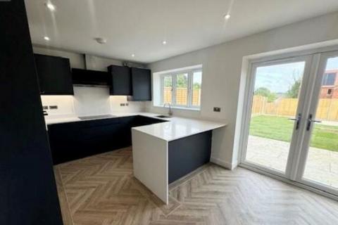4 bedroom semi-detached house for sale, Nene View, Irthlingborough NN9