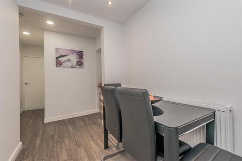 3 bedroom bungalow for sale, Castle Ings Drive, Leeds