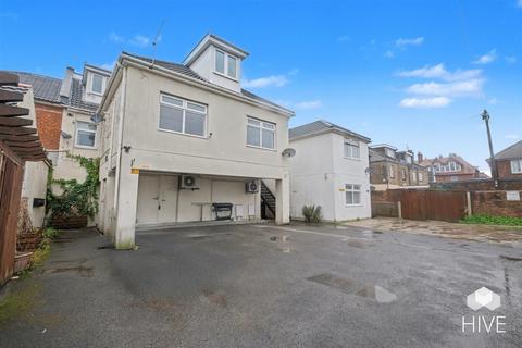 undefined, Wimborne Road, Bournemouth BH9
