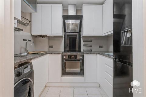 2 bedroom flat for sale, Wimborne Road, Bournemouth BH9