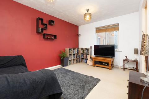 1 bedroom flat for sale, Redoubt Close, Hitchin SG4