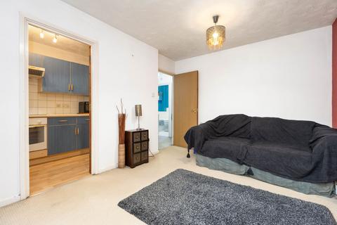 1 bedroom flat for sale, Redoubt Close, Hitchin SG4