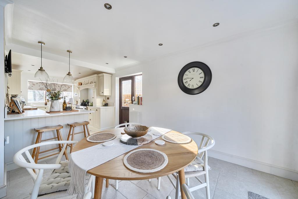 138377011692f21a4067de