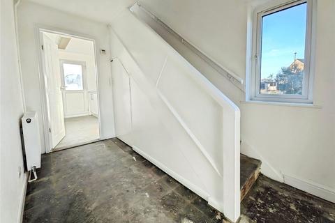 2 bedroom end of terrace house for sale, Queensway, Kent ME12