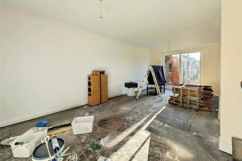 2 bedroom end of terrace house for sale, Queensway, Kent ME12