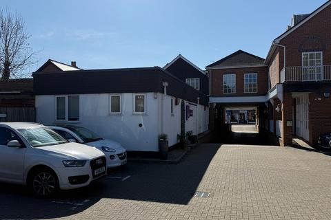 Office for sale, 15 The Broadway Beaconsfield HP9 2TD