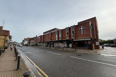 Office to rent, 12-15 Packhorse Rd Gerrards Cross SL9 7QE
