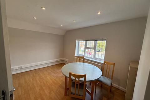 Retail property (high street) to rent, 59-61 Woodside Rd Amersham HP6 6AA