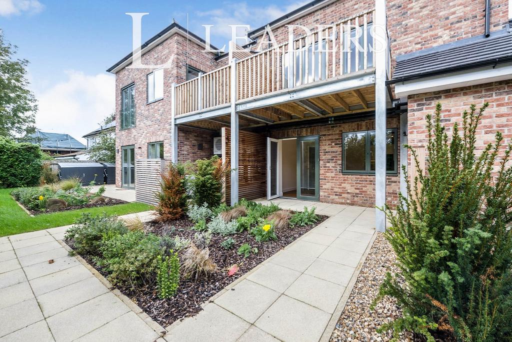 9 Rear Garden