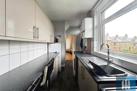 3 bedroom semi-detached house for sale, Winget Avenue, Cowlersley, Huddersfield, HD4