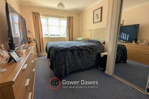 undefined, Wickham Road, Chadwell St.Mary