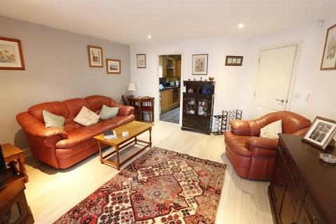 undefined, Coopers Court, Shefford