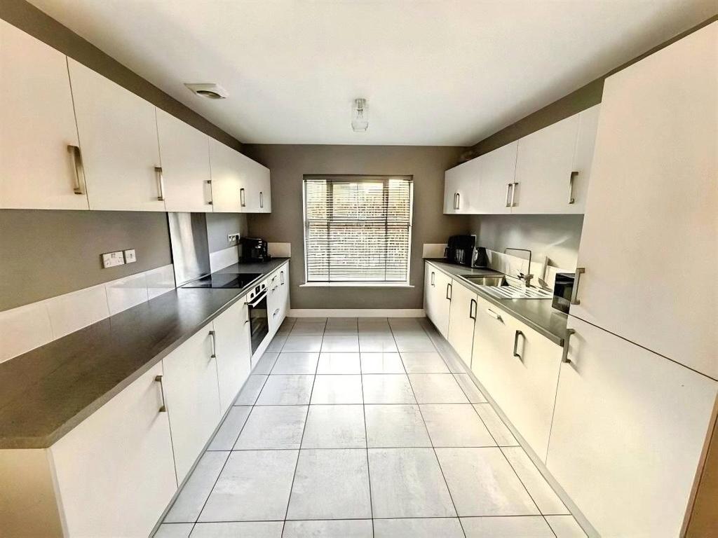 Breakfast Kitchen