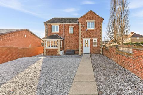 undefined, Wakefield Road, Pontefract WF9