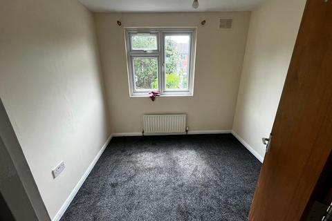 undefined, Aldykes, Hatfield