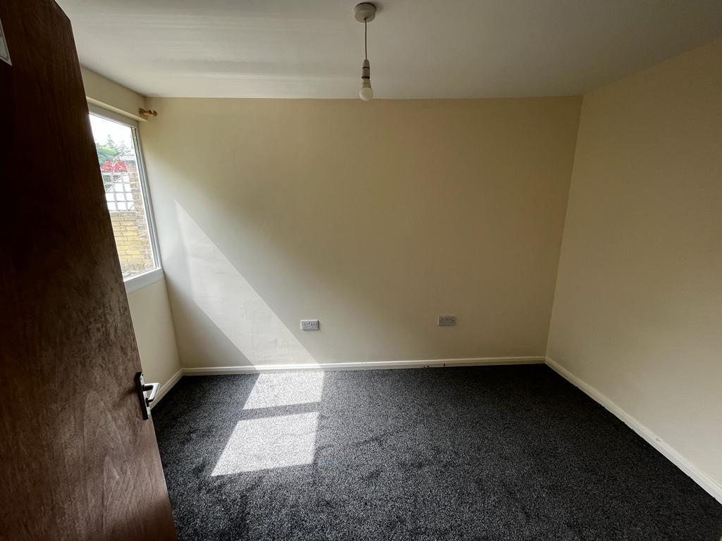 Bedroom 2.jpeg
