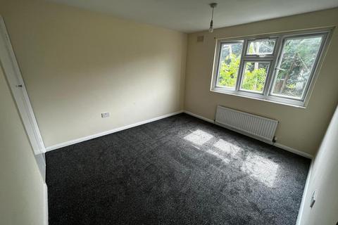 undefined, Aldykes, Hatfield