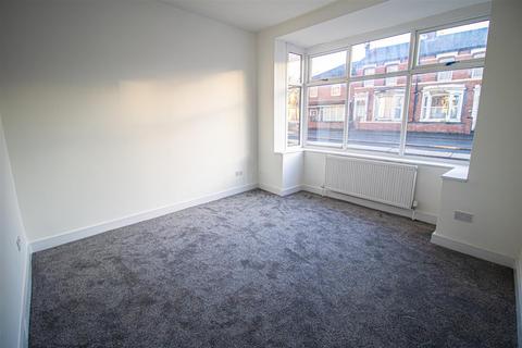 undefined, 3-Bed End-Terraced House to Let on Blackpool Road, Fulwood, Preston
