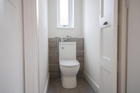 undefined, 3-Bed End-Terraced House to Let on Blackpool Road, Fulwood, Preston