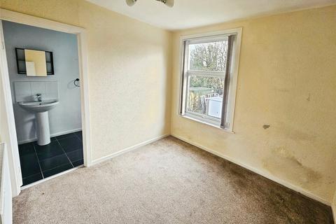 2 bedroom terraced house for sale, Halton Street, Greater Manchester BL2