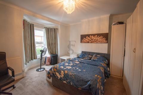 3 bedroom terraced house for sale, Noel Street, Leicester