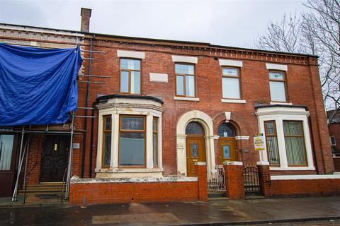 undefined, 4-Bed Mid-Terraced House to Let on Blackpool Road, Fulwood, Preston