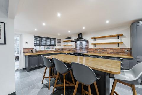 4 bedroom detached house for sale, Dunlop Road, Dereham